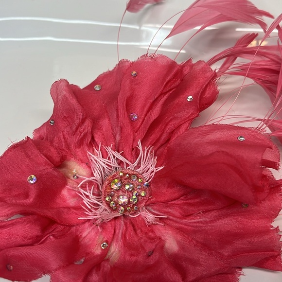 HAIR FASCINATOR - Picture 8 of 9